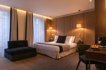 Hotel La Bourdonnais Paris Exterior photo